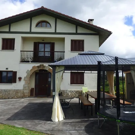 Agroturismo Lizargarate *